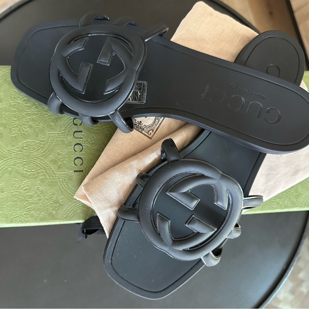 Gucci sandals